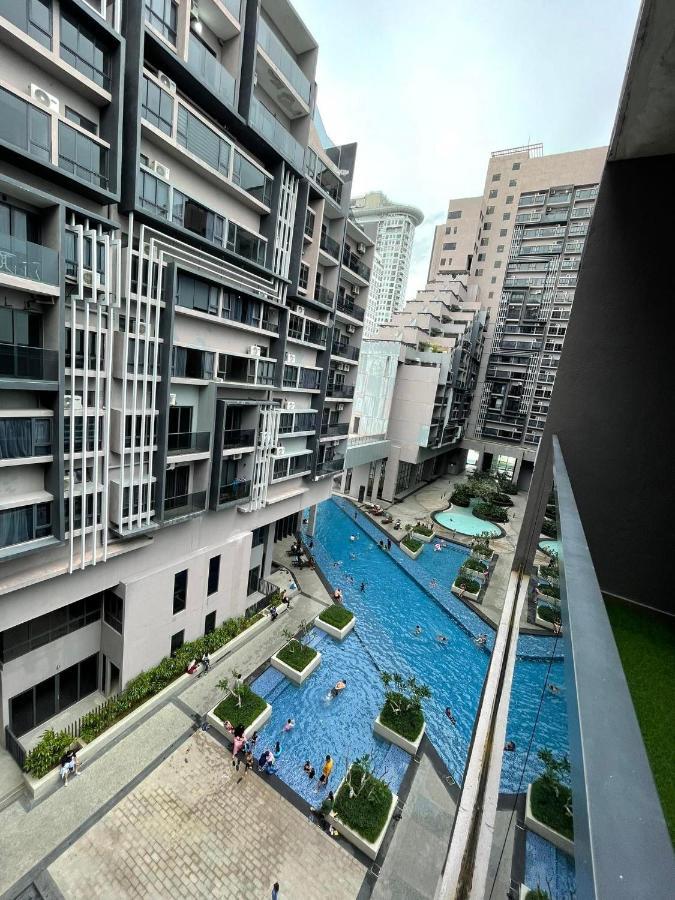 Melaka Imperio Residence With Wifi And Poolseaview Exterior photo